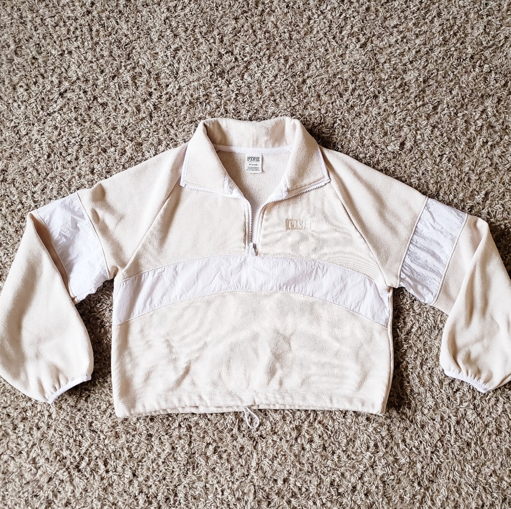 PINK Victoria’s Secret Cropped Half-Zip Pullover